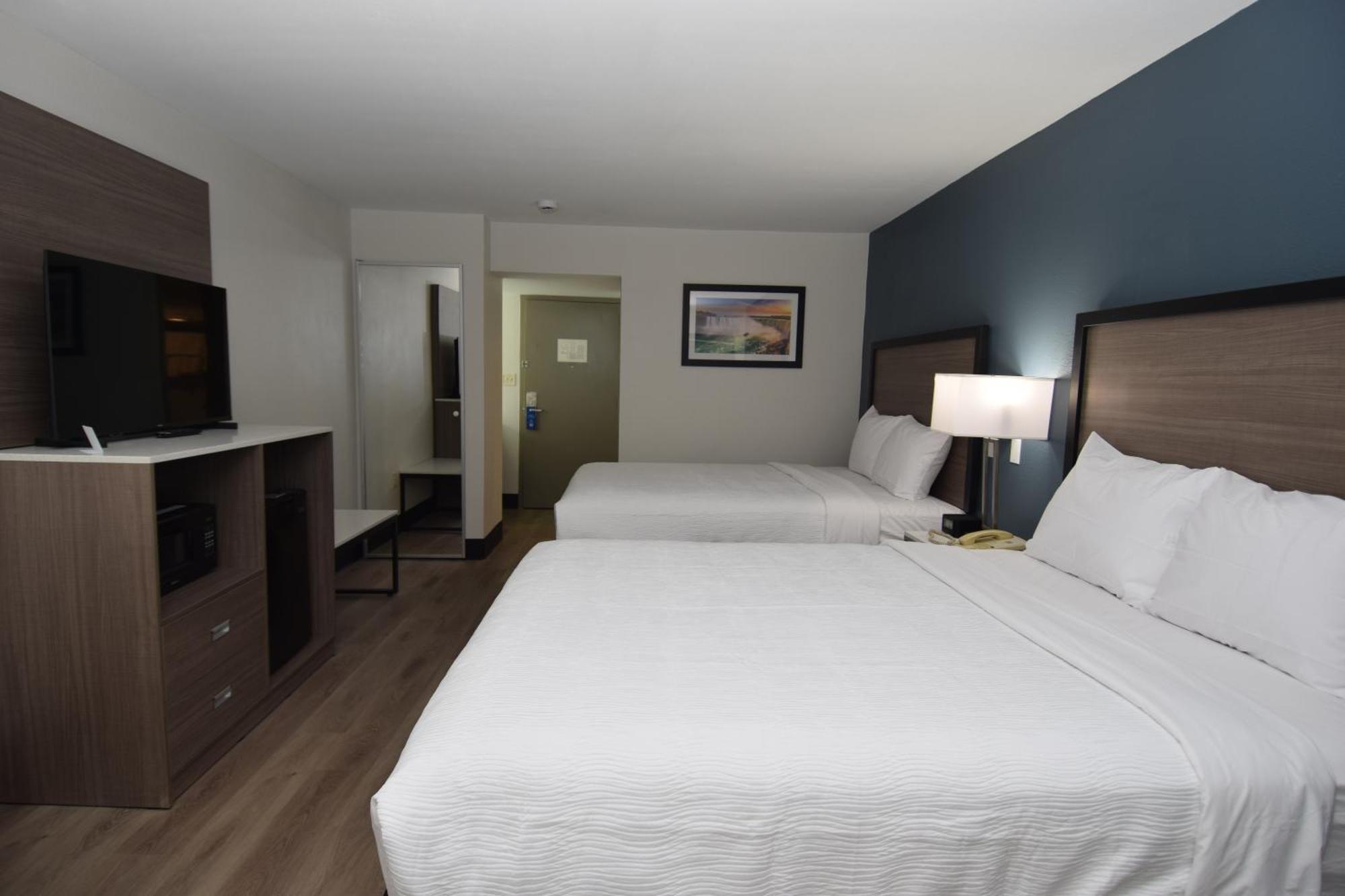 Baymont By Wyndham Batavia - Darien Lake Exteriör bild